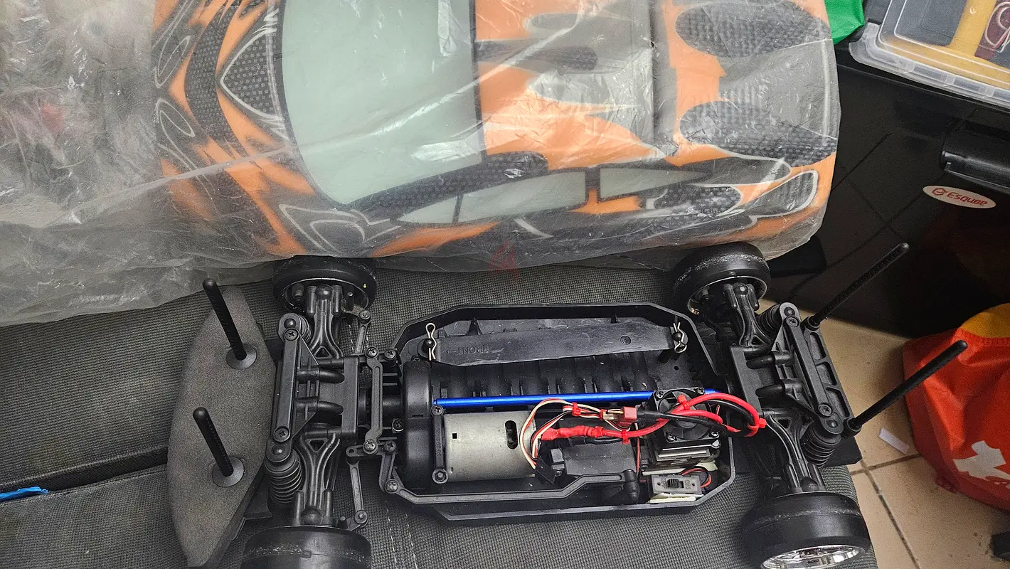 Hpi e10 drift racing 1/1063207889653507113
