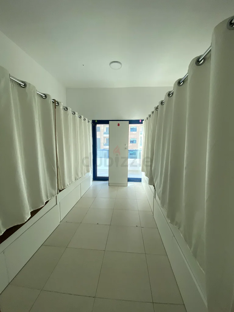 مساحة واسعة وميسرة للسيدات في سرير بالشارقة النهدة 1050 رنت بريميوم مساحة سرير للإناث63127778024067113