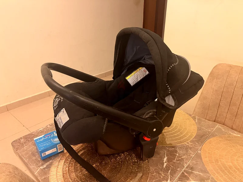 Comfortable Infant Car Seat for Sale,It is never used and in good condition63204865747458111
