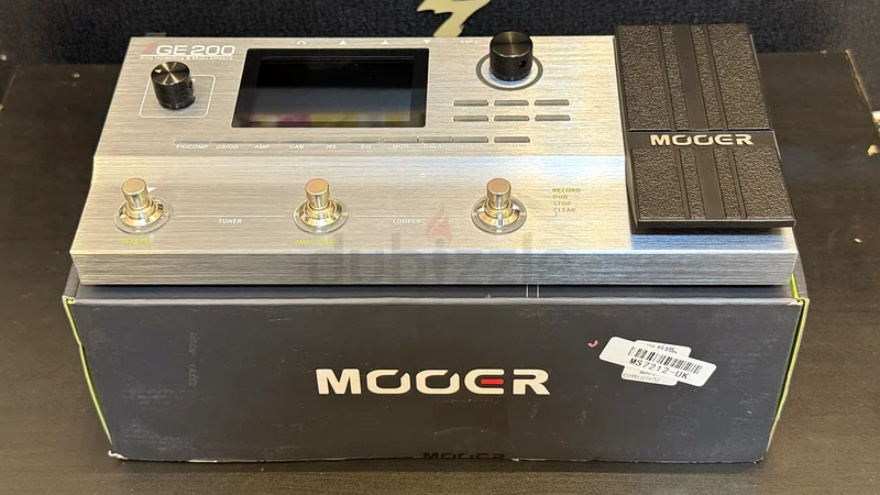 Sale or Trade Mooer GE200 Multi-Effect Guitar Pedal, Grey63227276867075112