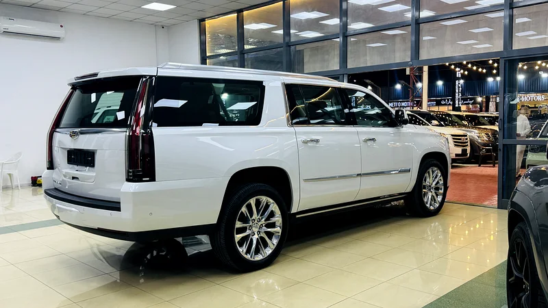 2020 Cadillac Escalade Full Option Under Warranty till 2030 Full service History63175261244931113