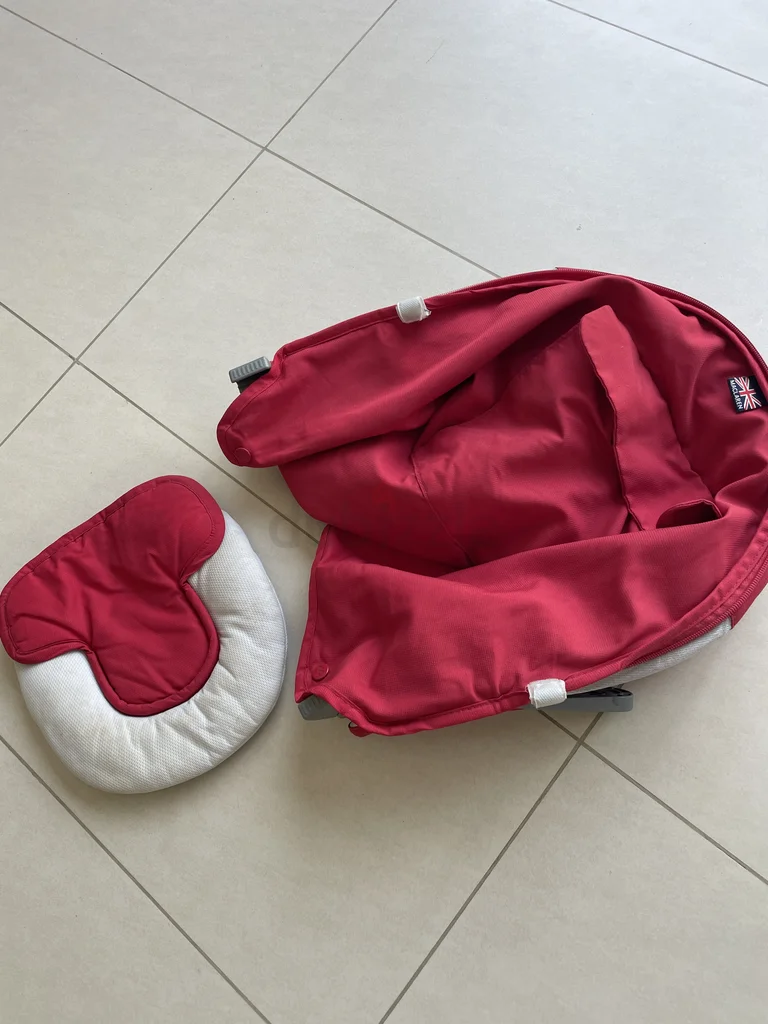 Maclaren Compact Red Stroller for Your Little One!62931682348674114
