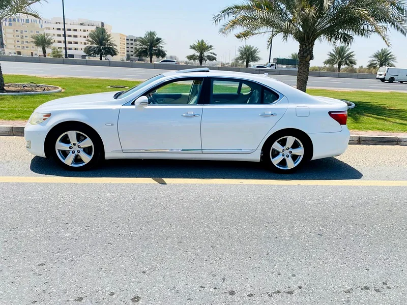 LEXUS LS 460L USA 201063226216122626114