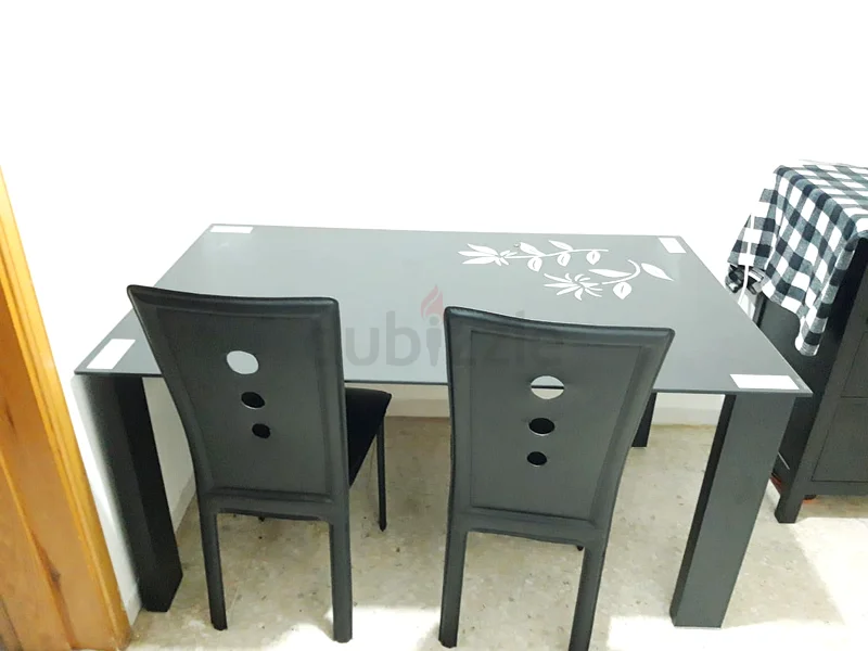 FEMALE BEDSPACE AVAILABLE IN KARAMA63624809797249111