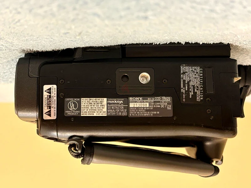 SONY CCD-TRV25 CAMERA63234125727745114