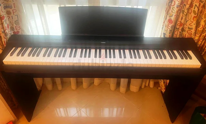 بيانو ياماها P 125B مع حامل63226780643843111