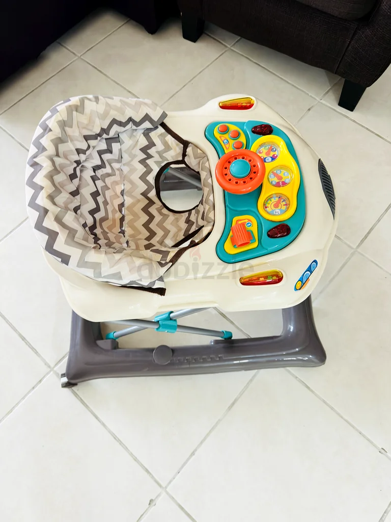 مشاية للأطفال مع ألعاب جذب62930652929538111