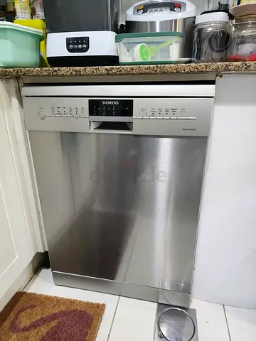 Siemens Dishwasher freestanding made in Germany three racks