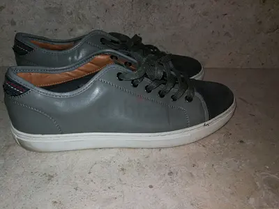 Tommy Hilfiger shoes size 44
