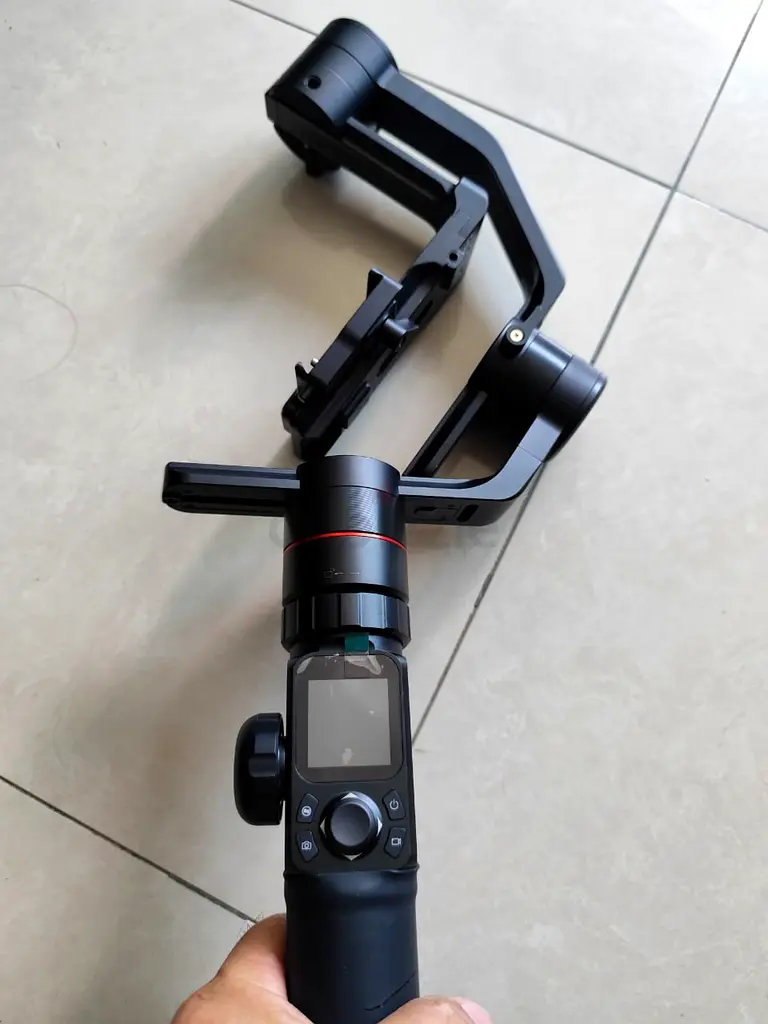 Camera holder63235598828547112