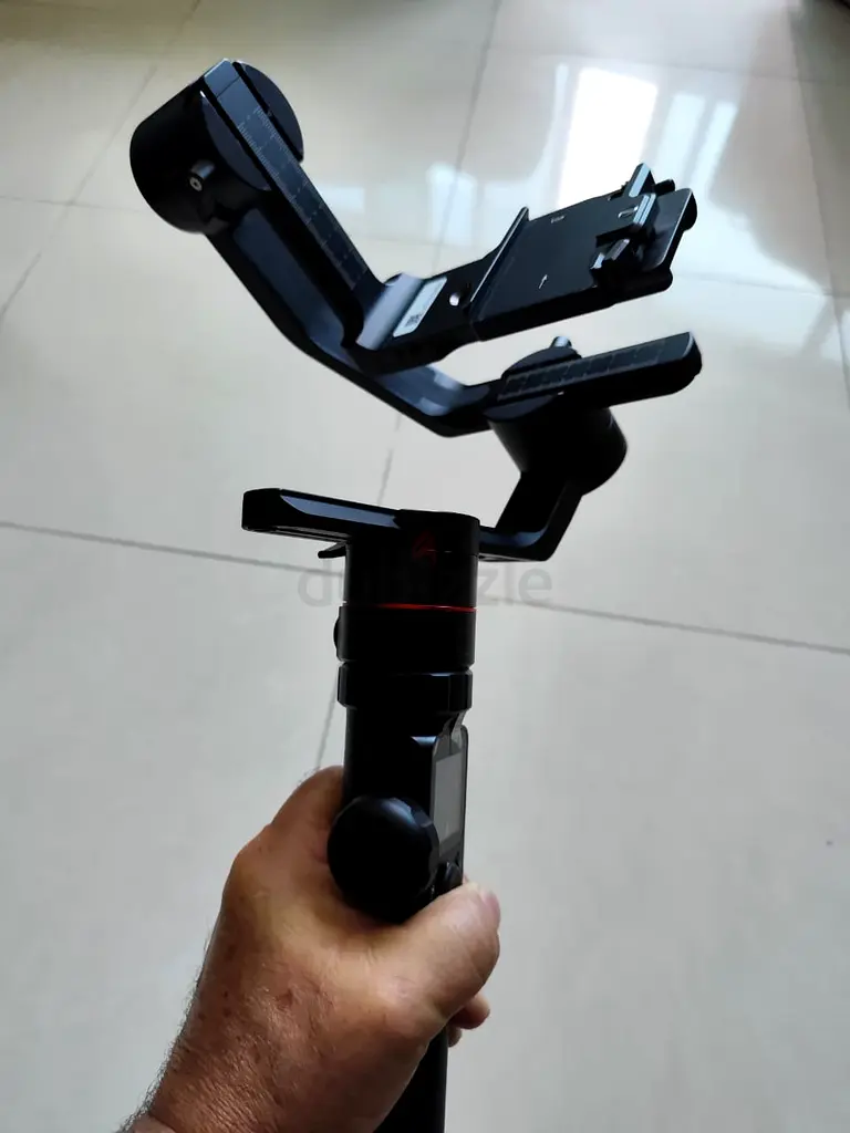 Camera holder63235598828547111