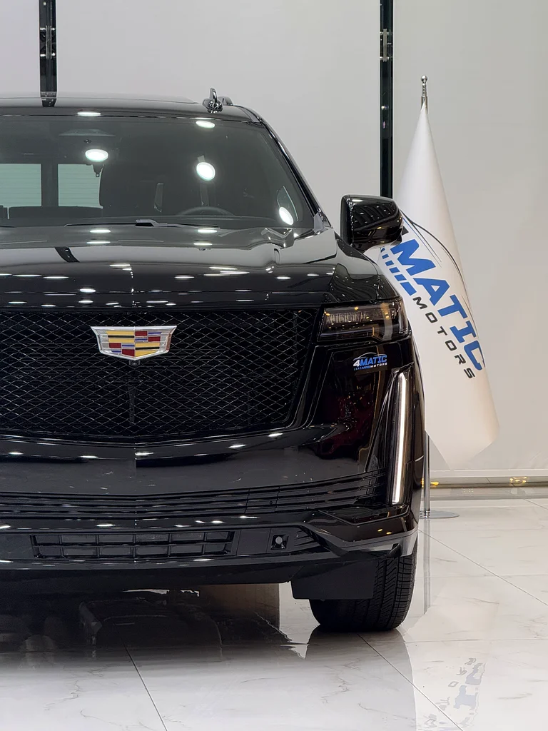 Cadillac Escalade63176619889666112