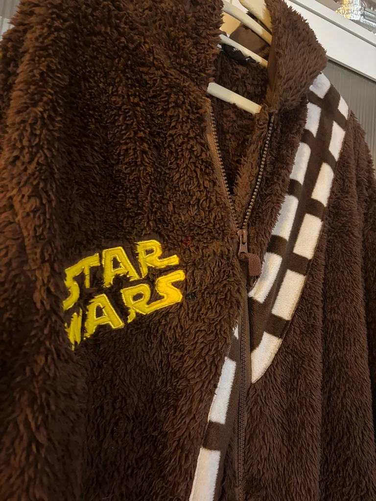 Chewbacca Cosplay Robe for Star Wars Fans!63172672986371111