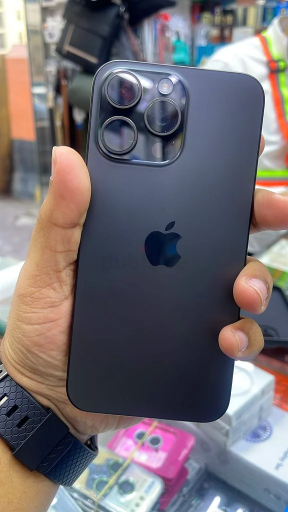 iPhone 15 Pro Max63181311217154112