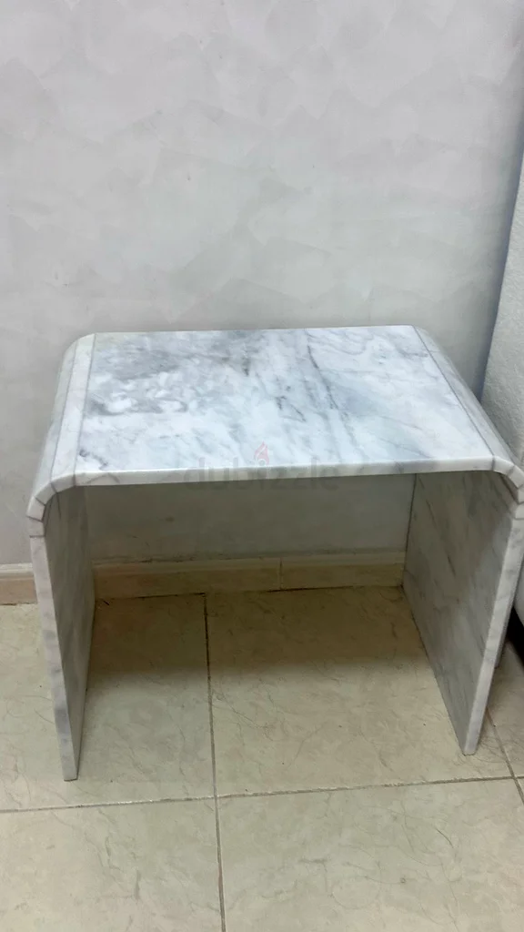 طاولات جانبية للنوم63217823242498112
