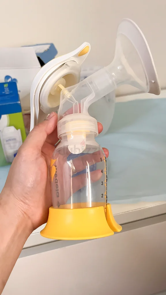 Essential Breastfeeding Supplies Set63203184165378112