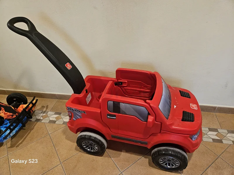 Step2 Ford raptor f150 rideon larger version. Including 2nd ride on free!629306545752351119