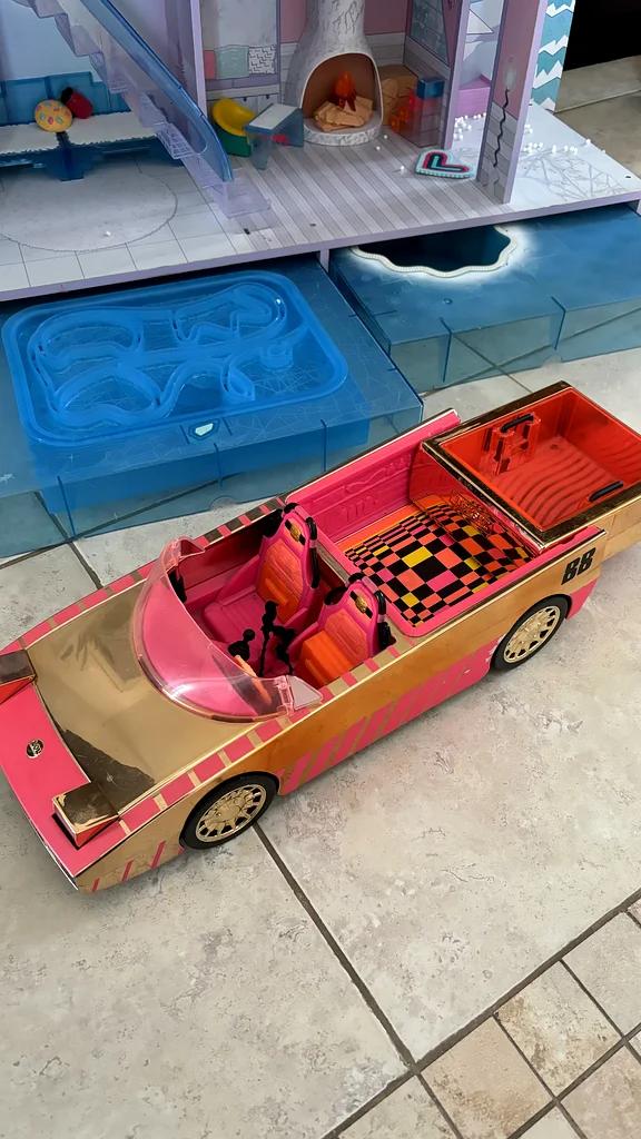 LOL Alpine Doll house and car62864707223043112