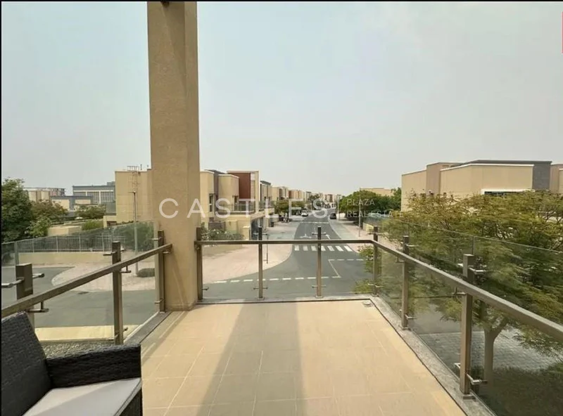 Vacant | Great location | Well maintained62890343052675111