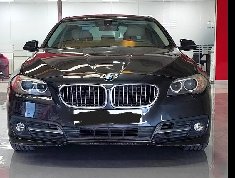 بي إم دبليو 520 2015 /نوعية دول مجلس التعاون الخليجي/ كاملة الخيارات / 4 أسطوانات / 2000 سي سي63232141696770111