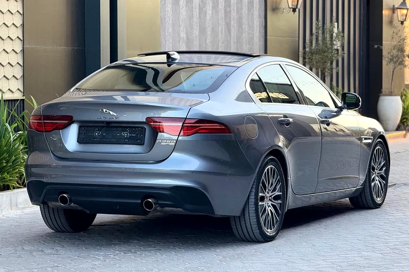 درهم 1,161 شهرياً | جاكوار XE P250 SE | مواصفات دول مجلس التعاون الخليجي | مالك واحد | سجل صيانة كامل63177938493442112