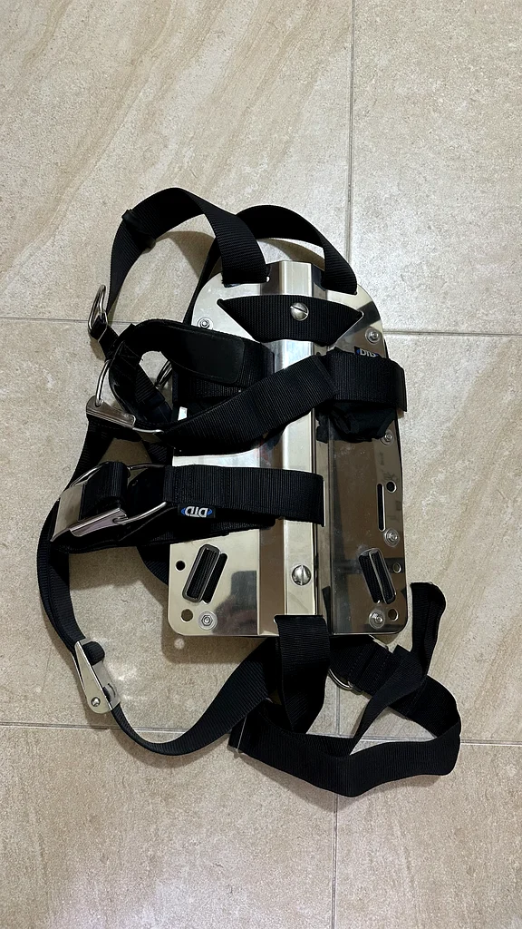 Scubapro and DTD Backplate and Harness63241123875459112