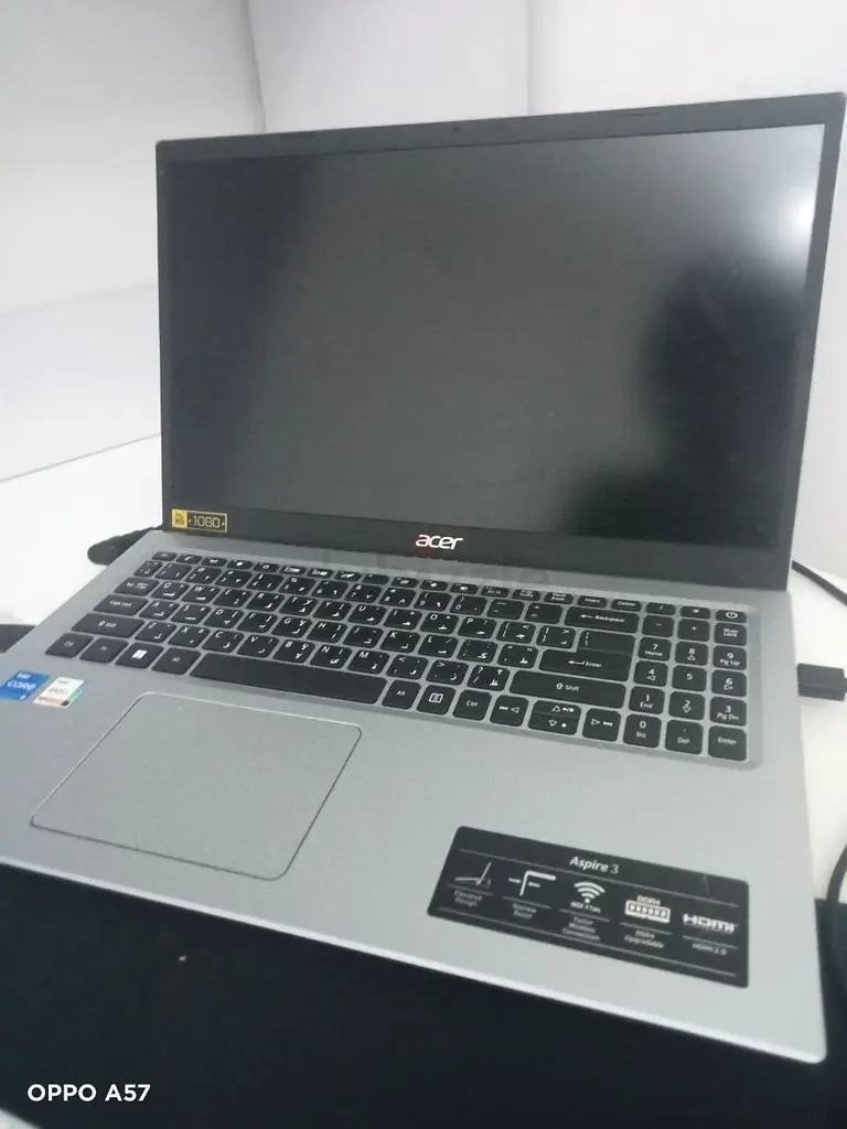 Acer Laptop aspire 3 - Iris XE graphics , 11th generation intel core i5