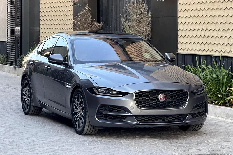 درهم 1,161 شهرياً | جاكوار XE P250 SE | مواصفات دول مجلس التعاون الخليجي | مالك واحد | سجل صيانة كامل631779384934421118