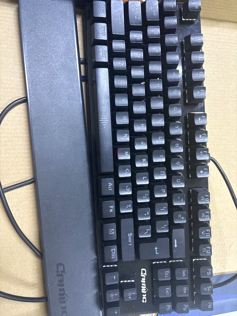 Gaming keyboard63200151718401111