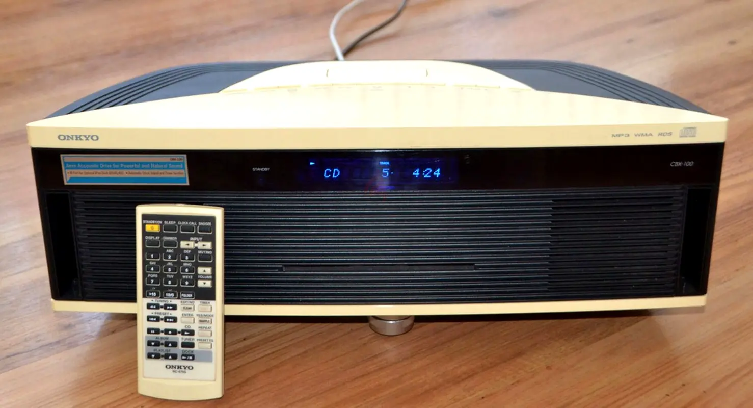 ONKYO WAVE RADIO /CD/CLOCK/ DOCK @ 185 AED