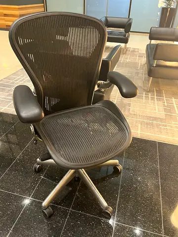 Herman Miller Aeron chair size C