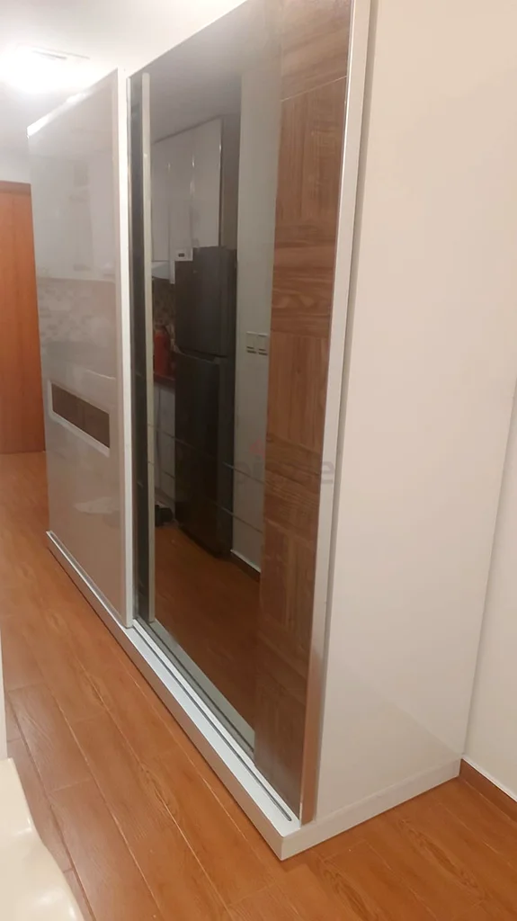 BED SPACE AVAILABLE IN STUDIO APARTMENT WITH BALCONY  AED 1,40062868789588995113