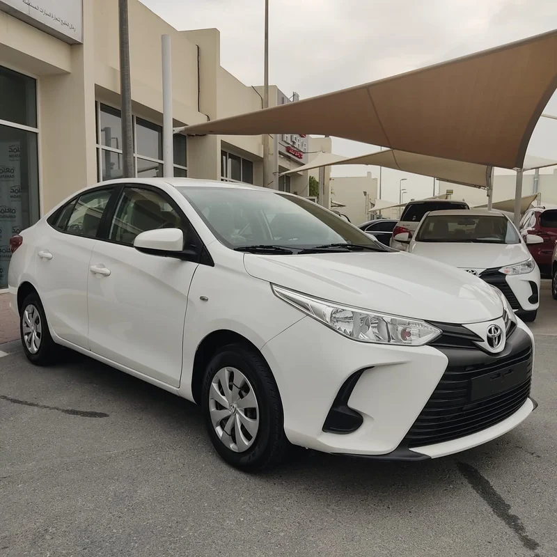 تويوتا ياريس 1.5 لتر / 2021 / أبيض / GCC / ضمان لمدة سنة واحدة / REF#94598062931642857730111