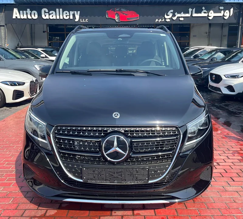 Mercedes V 300 Avantgarde 5 years Warranty 2025 GCC63164770048387111