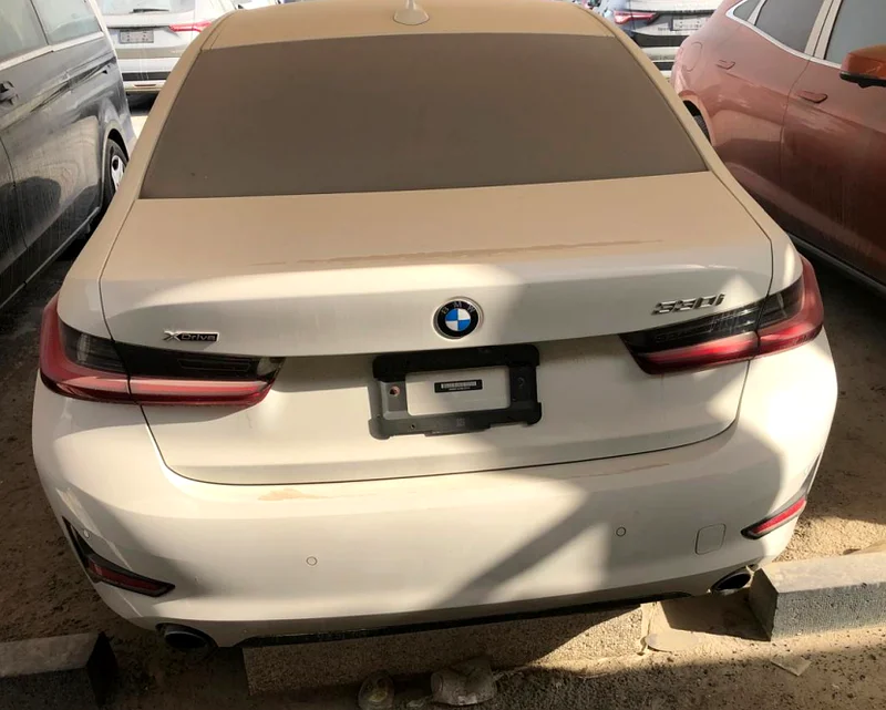 BMW 330I63158800768002113