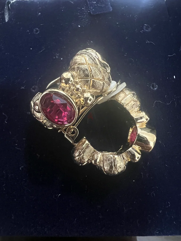 Nina ricci earrings clip vintage63232647364865110