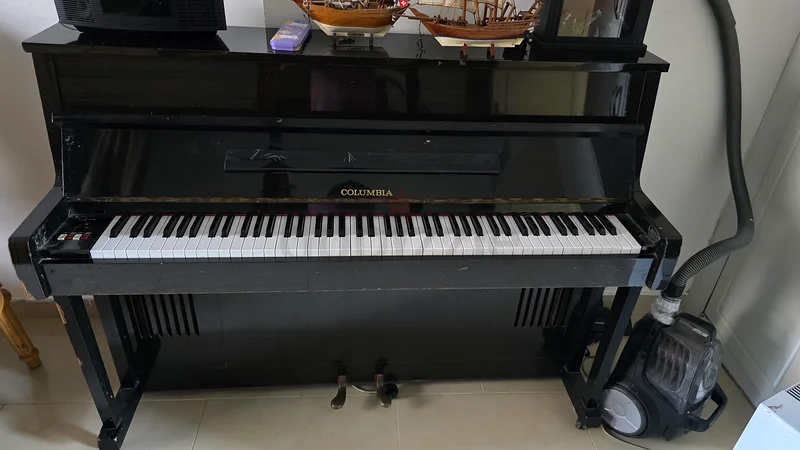 Piano63206383570177111