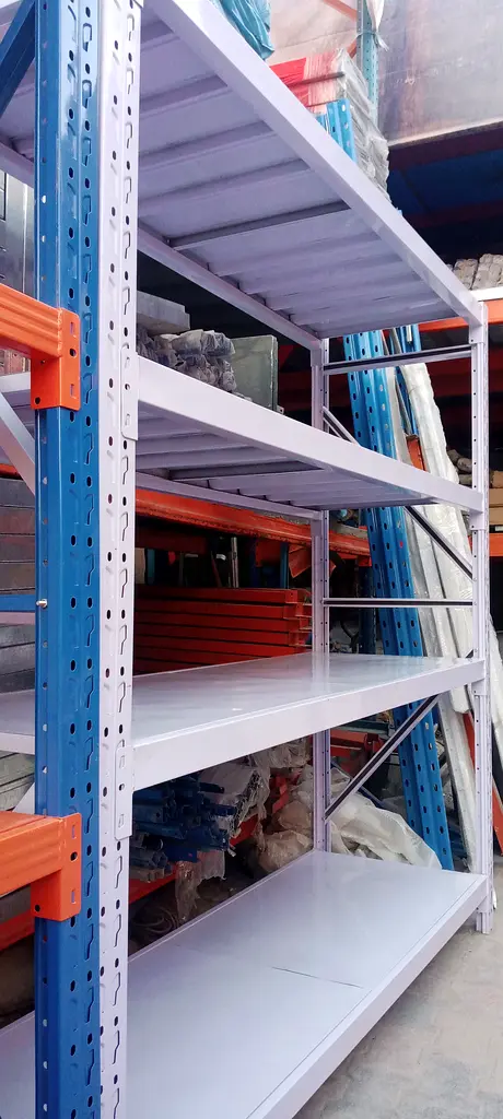 Sturdy Metal Racking Shelf for Sale!