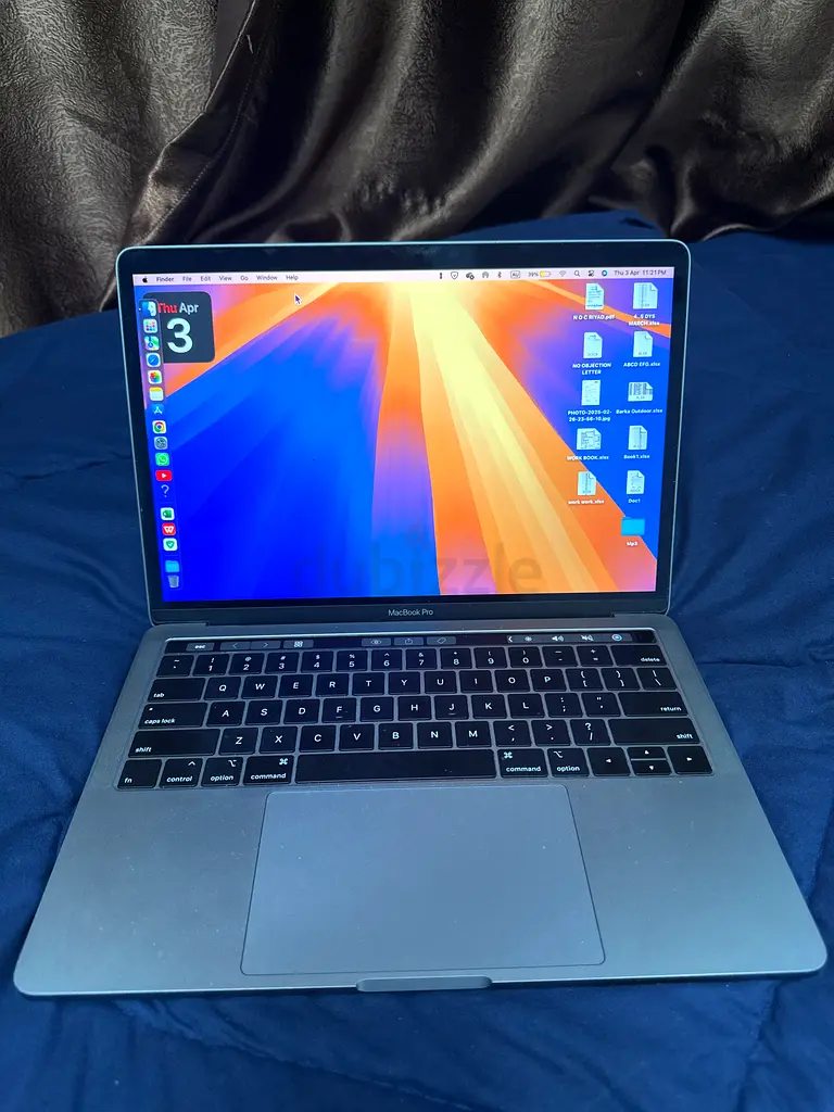 Macbook Pro63255537216898112