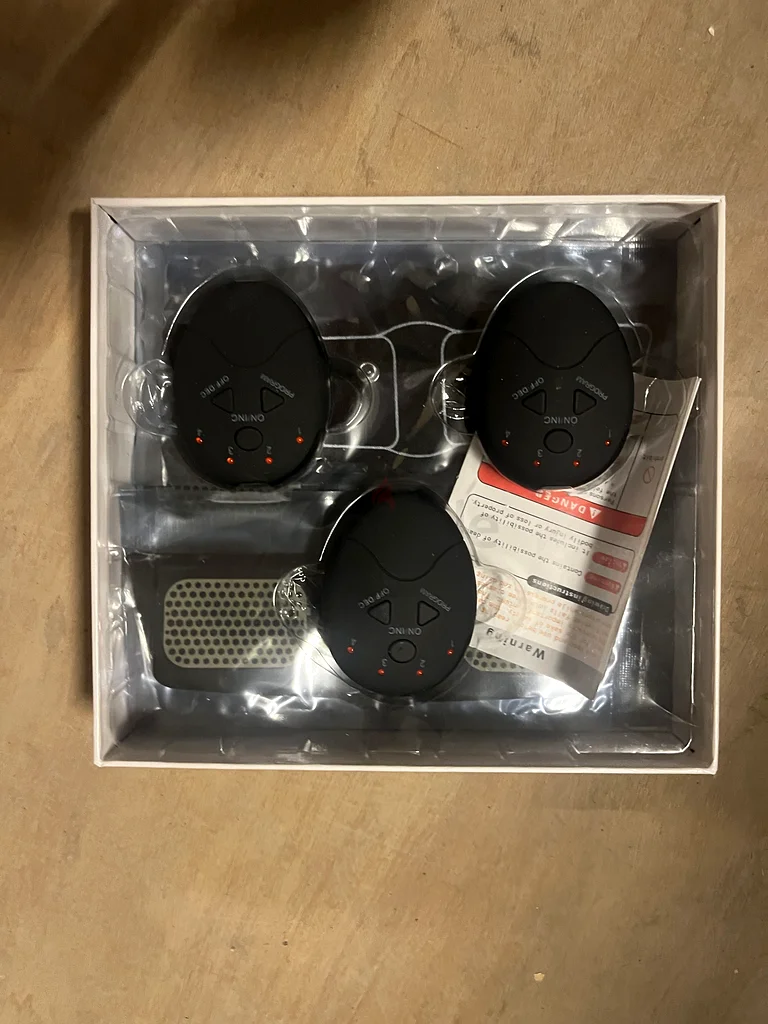 BRAND NEW smart fitness electric abdomen traininer63242168887809111