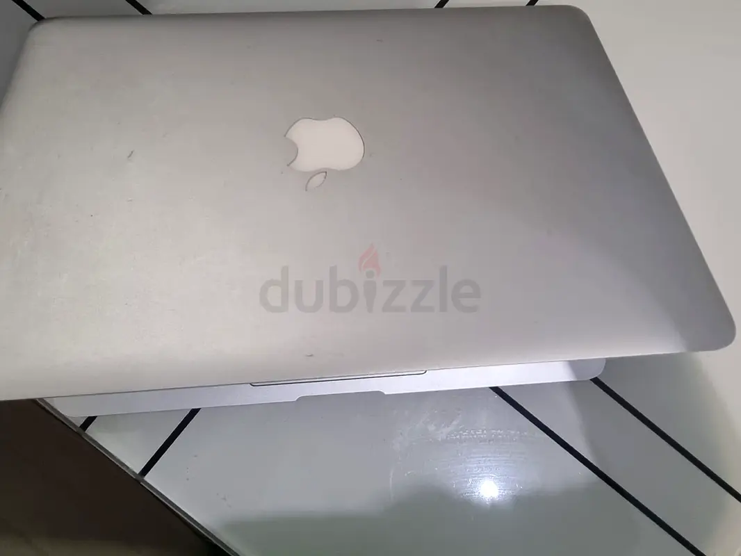Mac book Air - 2018 model63254995224065111