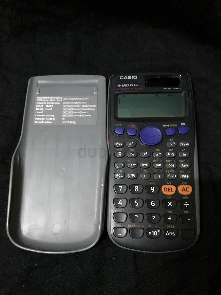 آلة حاسبة علمية من كاسيو63261818263683111