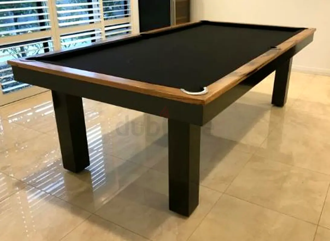 Billiard Table 752