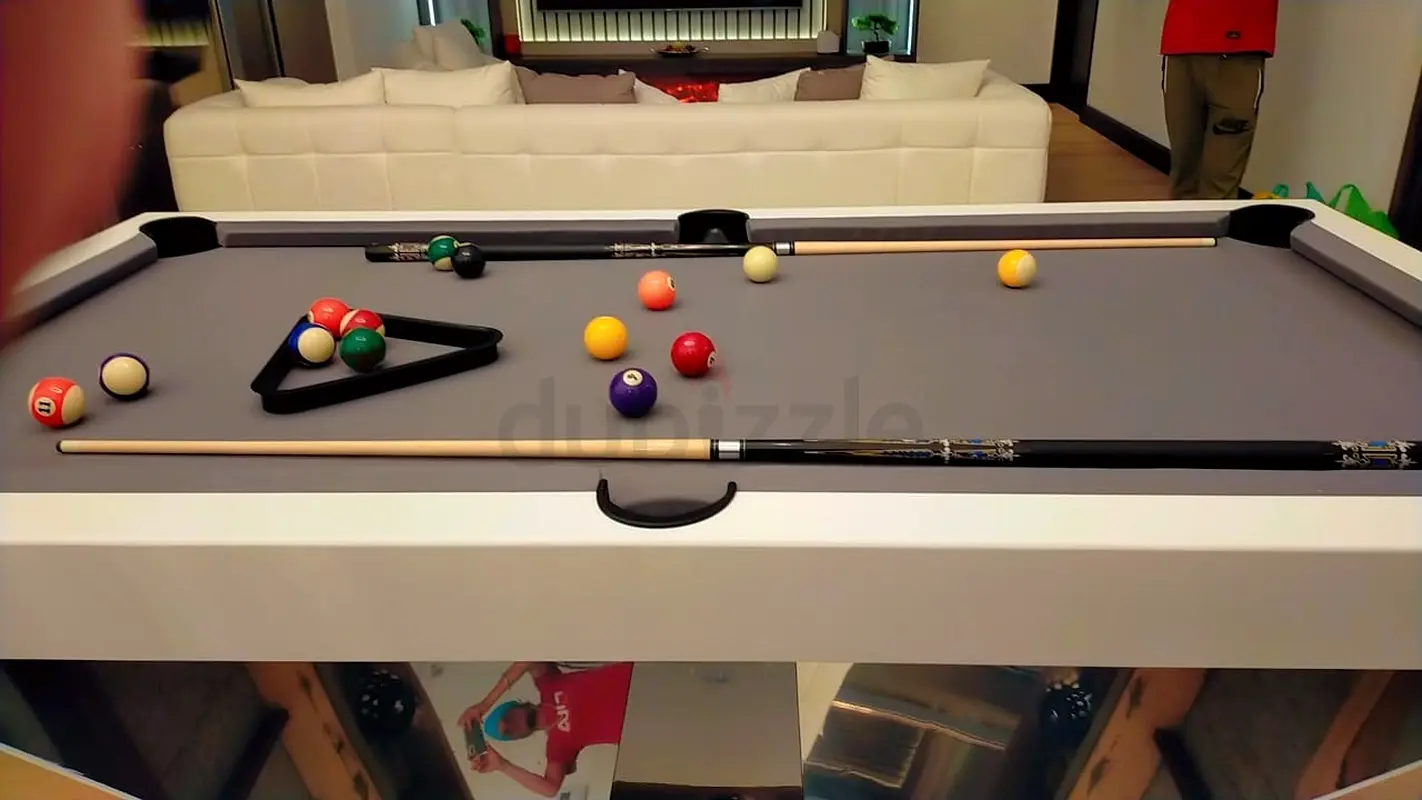 Billiard Table 748