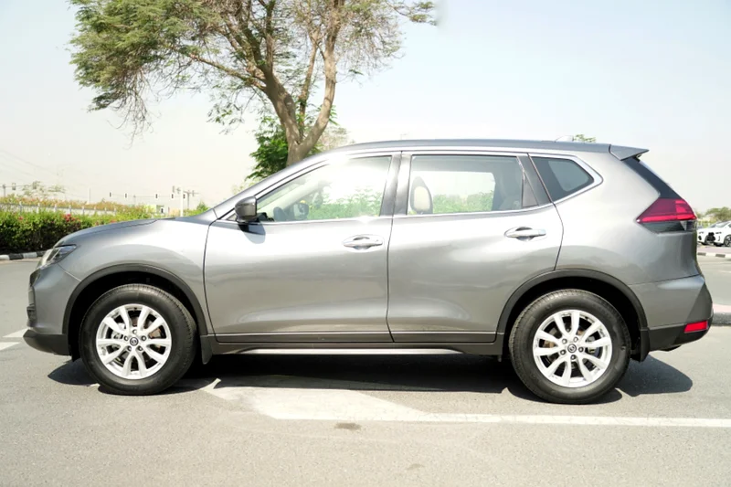 NISSAN X-Trail MODEL 2022 GRAY 65000 KM GCC63169918350467112