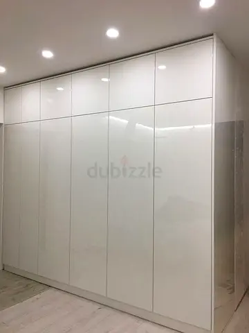 Sleek and Stylish Wardrobe for Modern Spaces