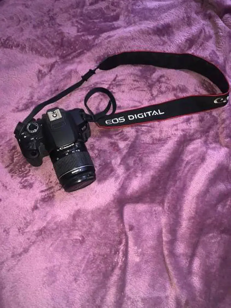 Dslr camera for sale