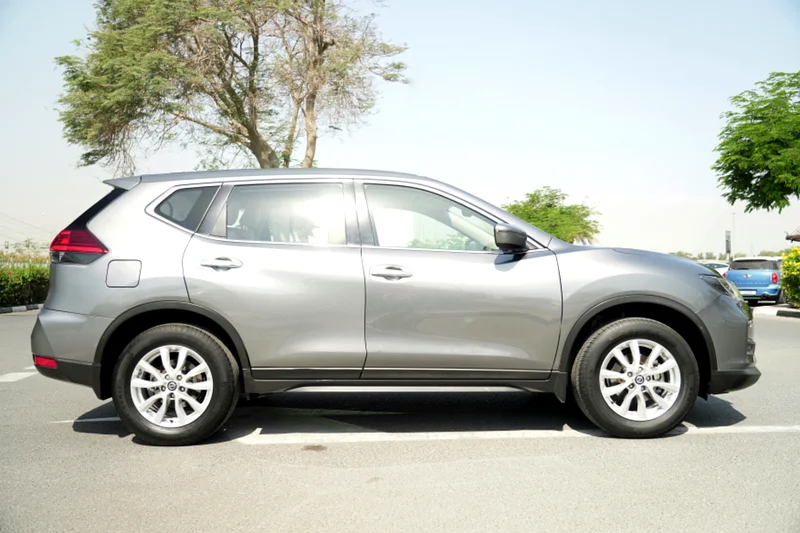 NISSAN X-Trail MODEL 2022 GRAY 65000 KM GCC63169918350467111