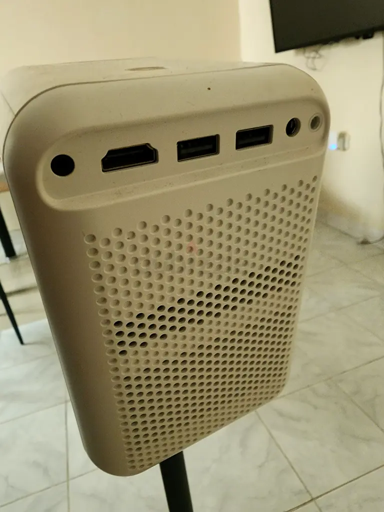 PROJECTOR ANDROID WITH STAND63262391838595112