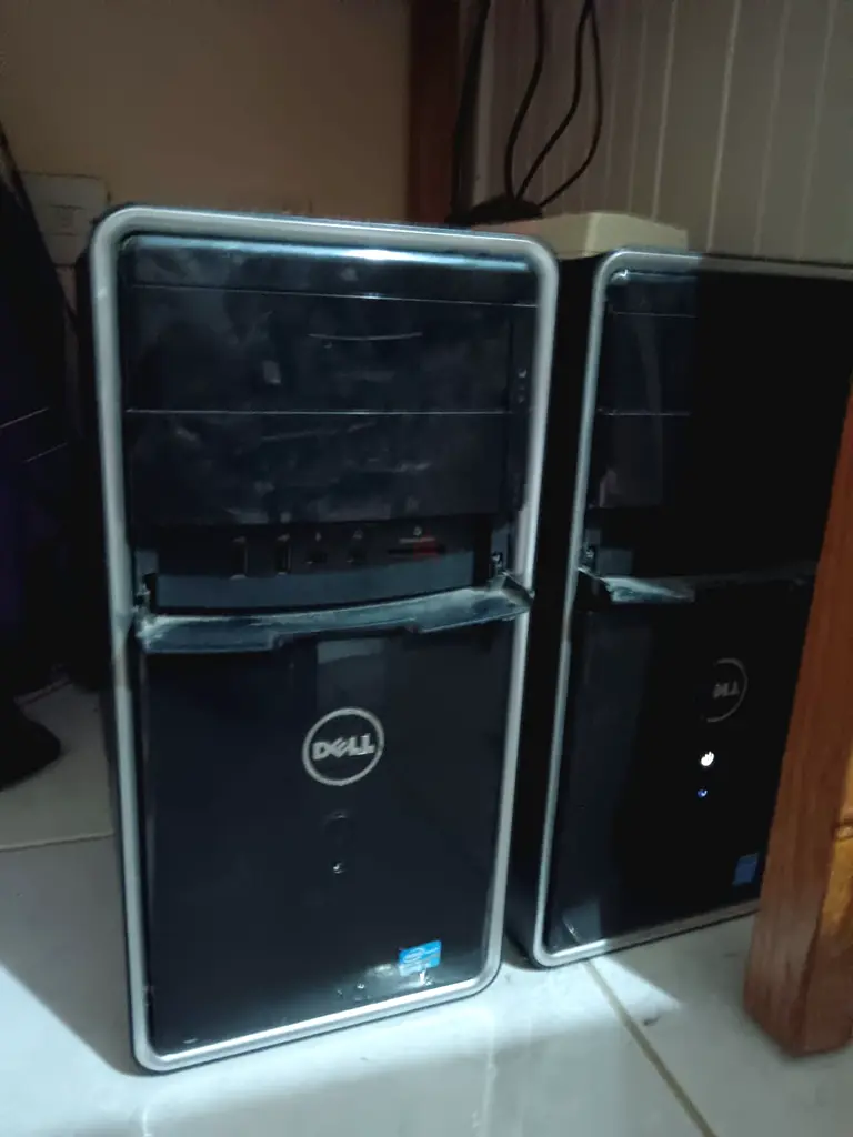 high performance 2 dell computers and a monitor. ideal for home and office
